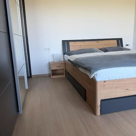 Cozy With Garden And Free Parking * Trenčín